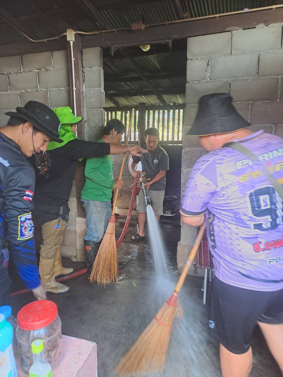 แม่อายเร่งฟื้นฟูพื้นที่ประสบอุทกภัย พร้อมตรวจจุดเสี่ยงและกำจัดสิ่งกีดขวางทางน้ำ รับมือฝนตกหนัก