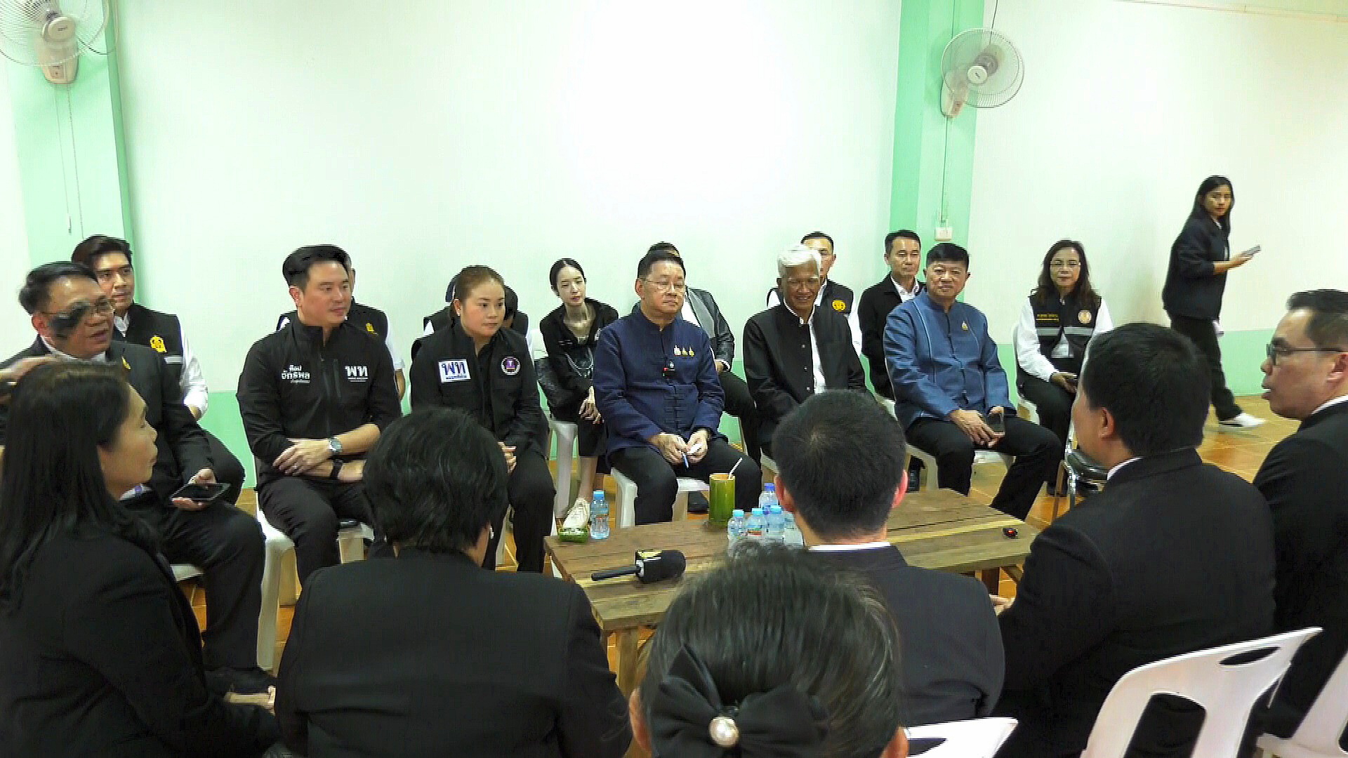 รมว.ศธ. ลงพื้นที่โรงเรียนบ้านหนองปลามัน ติดตามนโยบายลดภาระงานครู มุ่งคืนเวลาให้ครูจัดการเรียนการสอน