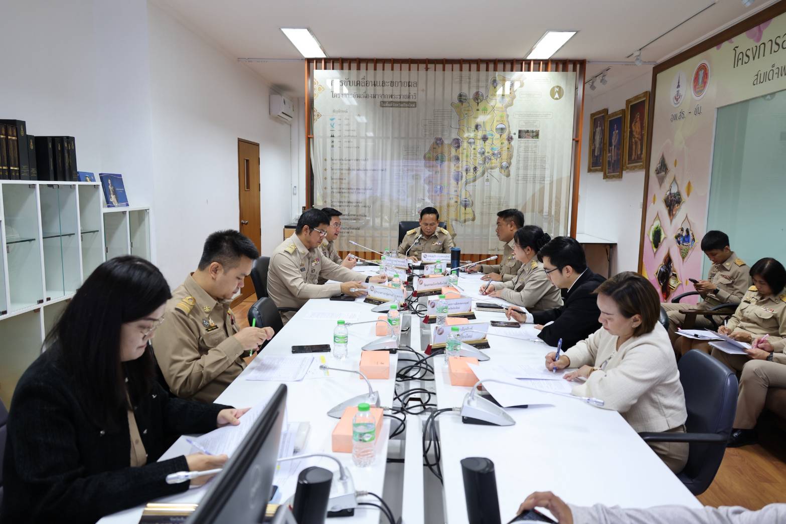 จังหวัดเชียงใหม่ประชุมขับเคลื่อนแผนท่องเที่ยวปี 2570 เตรียมจัดกิจกรรมตลอดปี ชูเทศกาลล้านนา กระตุ้นเศรษฐกิจและดึงดูดนักท่องเที่ยว